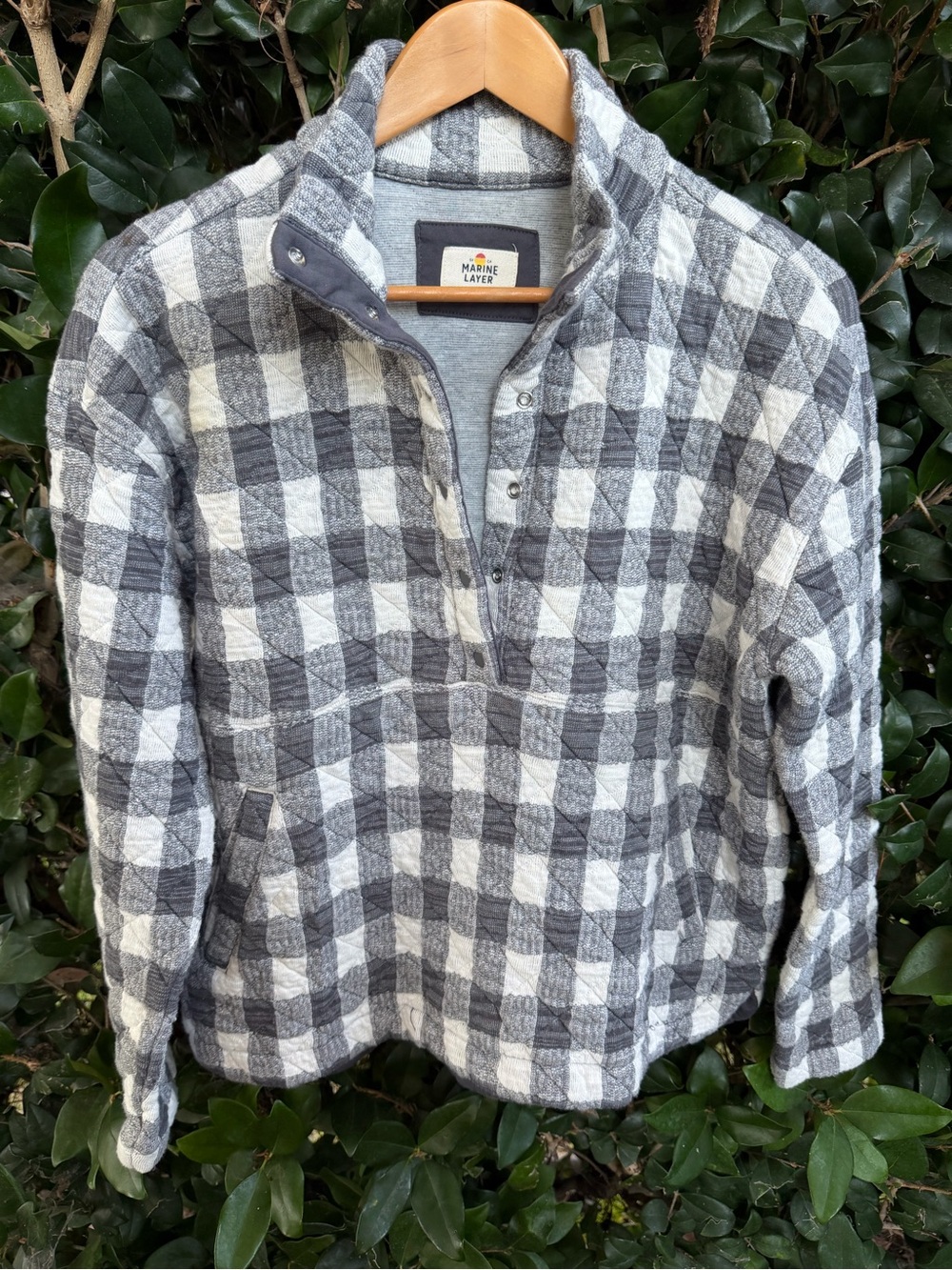 Marine Layer Gray and White Quilted Plaid Pullover